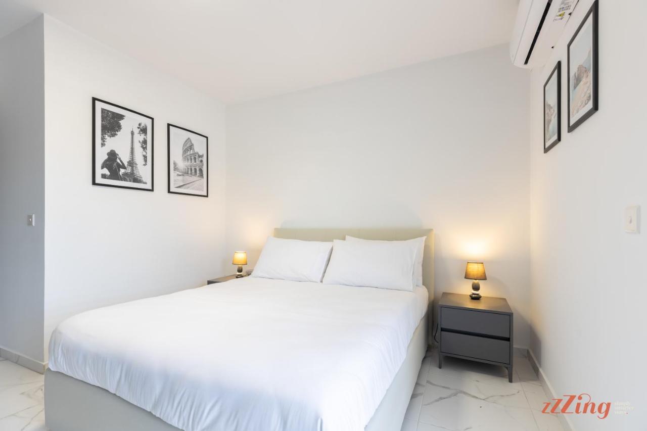 A Stunning Apartment With Spectacular Sea Views San Pawl il-Baħar Extérieur photo
